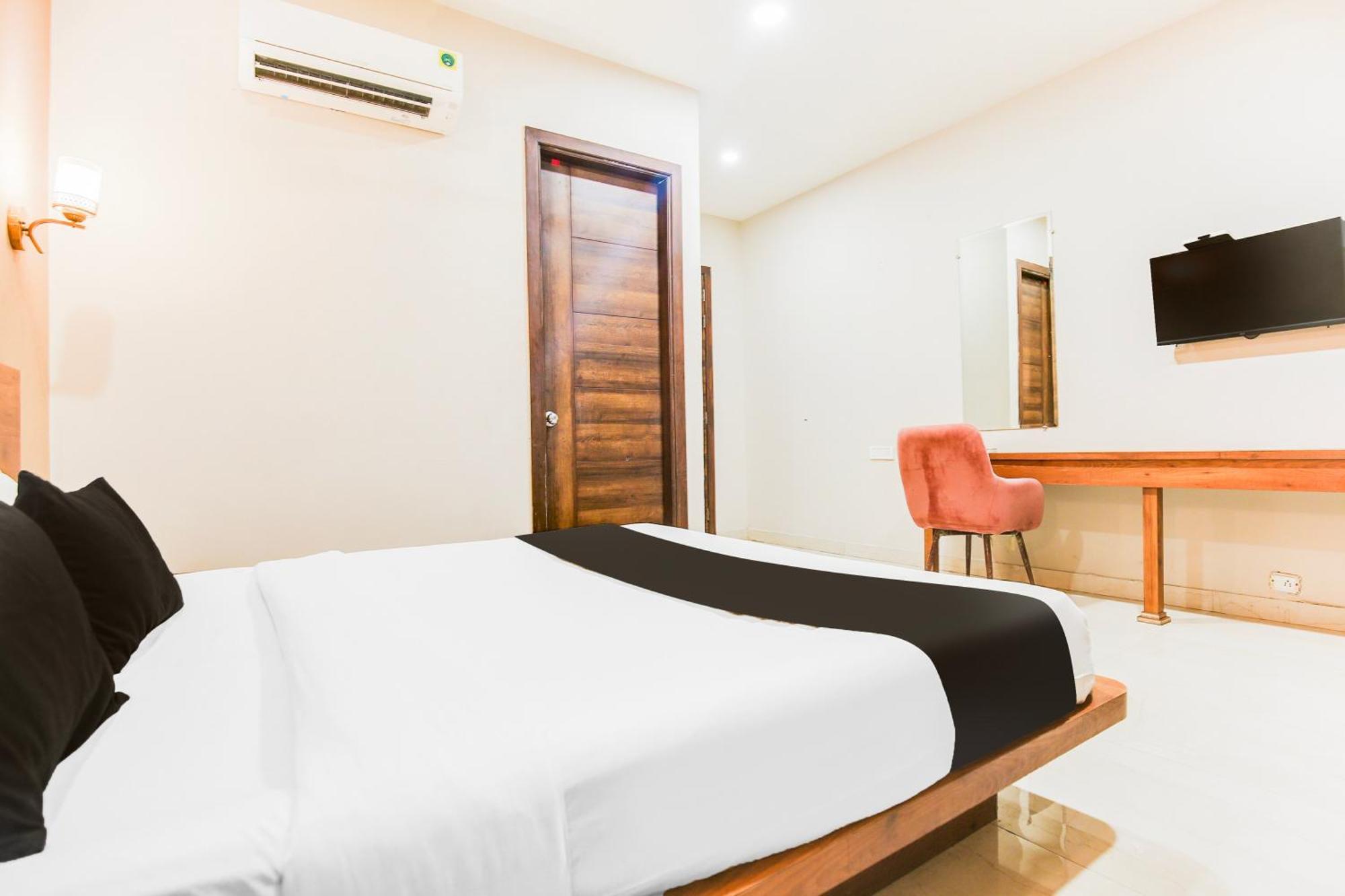Super Townhouse Grand Fortune Amritsar Ngoại thất bức ảnh
