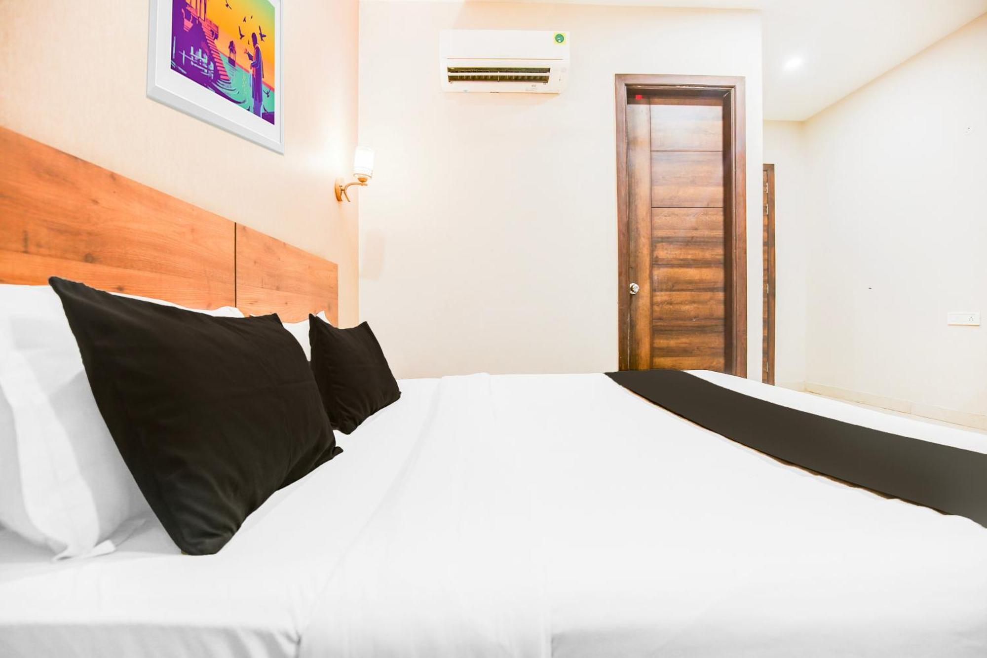 Super Townhouse Grand Fortune Amritsar Ngoại thất bức ảnh